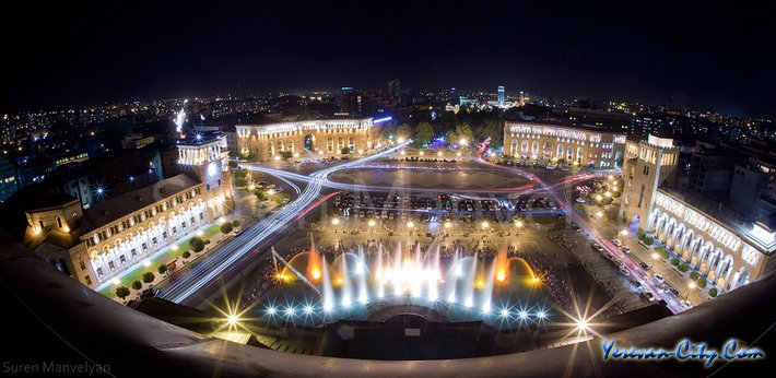Ереван напоминает нечто среднее между Парижем и Москвой